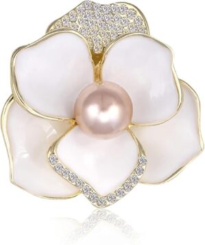 Yeap Yeap White Pearl Flower Austrian Rhinestone Brooch