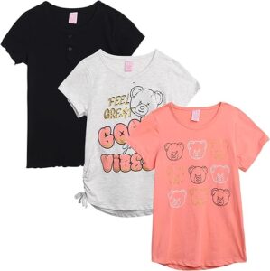 Real Love Trendy Graphic T-Shirt