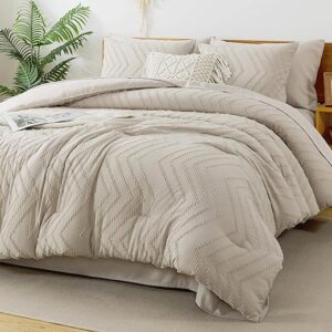 Litanika King Chevron Tufted 7-Piece Bedding Set