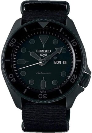 SEIKO Men’s Automatic Black Dial Sports Watch