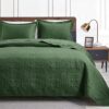 Love’s cabin Olive Green Lightweight Queen Summer Quilt