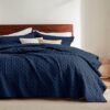 Bedsure Queen Navy Lightweight Summer Quilt Set