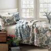 Lush Decor Reversible Floral Leaf Quilt Set, King