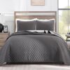 Exclusivo Mezcla Ultrasonic Reversible Queen Quilt Set, Grey