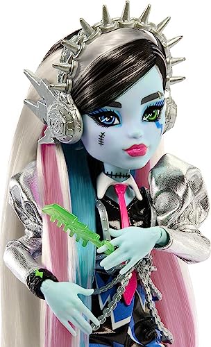 Monster High Amped Up Frankie Stein Rockstar Doll - Image 3