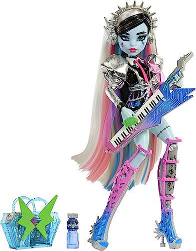 Monster High Amped Up Frankie Stein Rockstar Doll - Image 2