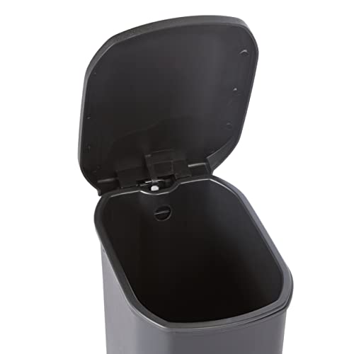 Amazon Basics Compact Bathroom Plastic Trash Can, Black - Image 5