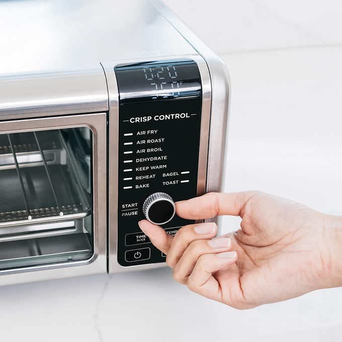 Digital Air Fry Pro Countertop Oven FT205CO - Image 3