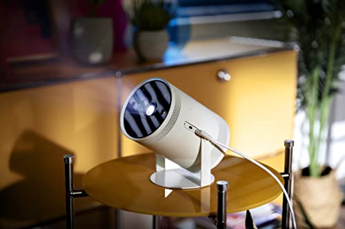 Samsung The Freestyle Smart Portable Projector SP-LSP3BLAXZA - Image 2