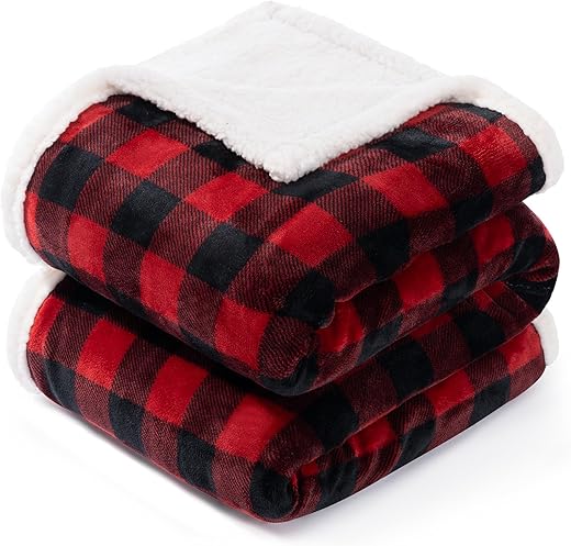 BEAUTEX Christmas Sherpa Fleece Throw Blanket, Red