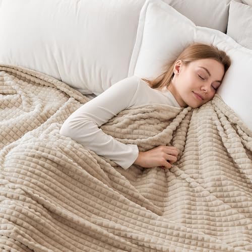 EMME Soft Fleece Beige Throw Blanket, 50'' x 60'' - Image 4