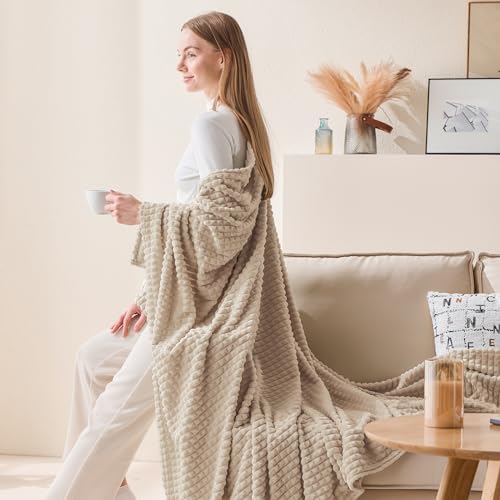 EMME Soft Fleece Beige Throw Blanket, 50'' x 60'' - Image 2