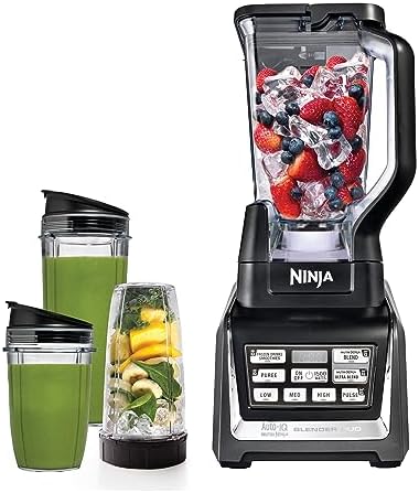 Farberware Farberware 900W Countertop Microwave, Ninja BL642 Blender - Image 5