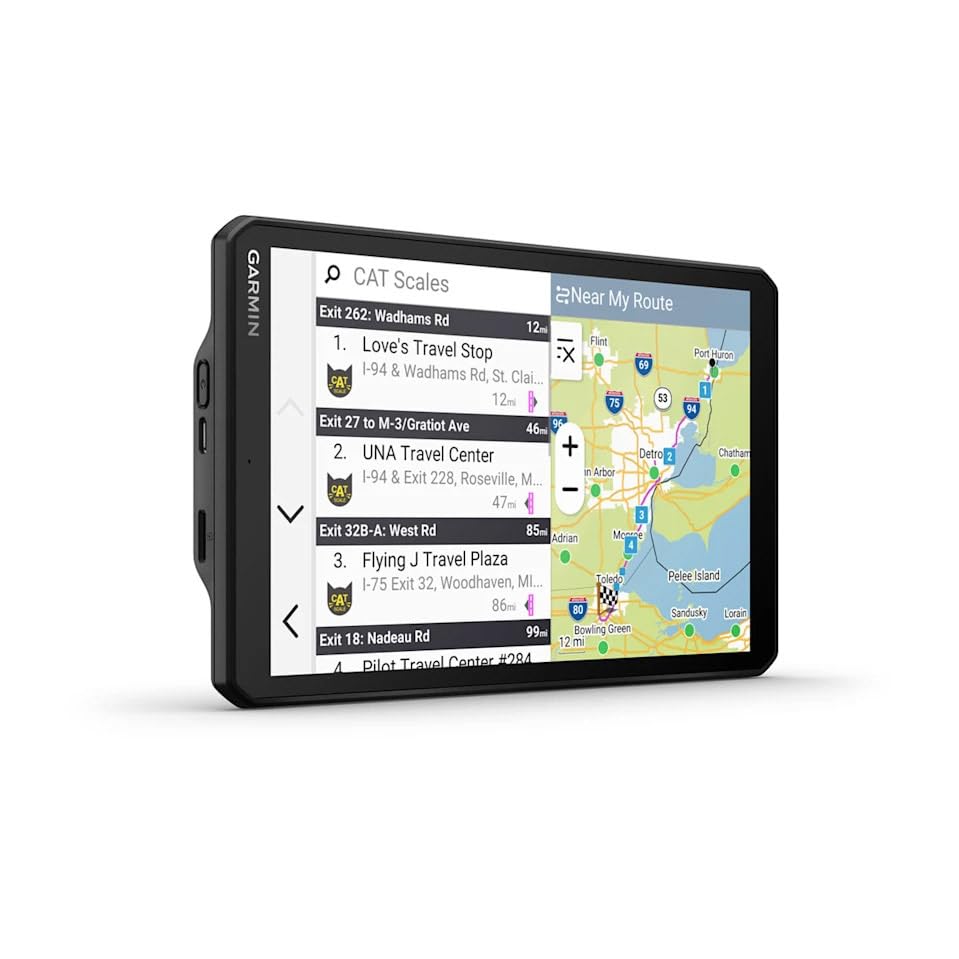 Garmin Dezl OTR820 GPS Truck Navigator Bundle - Image 4