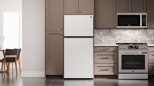 Kenmore 30 In. Refrigerator With Ice Maker - Image 2