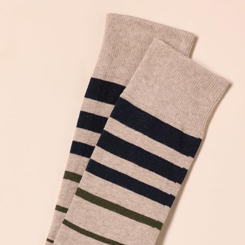 Amazon Essentials Men's Comfortable Patterned Dress Socks, 5 Pairs - Image 3
