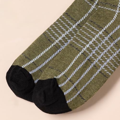 Amazon Essentials Men's Comfortable Patterned Dress Socks, 5 Pairs - Image 4