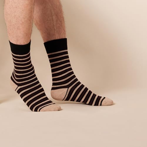 Amazon Essentials Men's Comfortable Patterned Dress Socks, 5 Pairs - Image 2