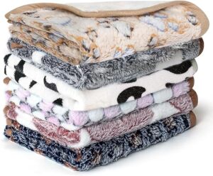 YedsIntu Guinea Pig Fleece Bedding Cage Liners