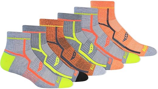 Saucony Men's RunDry Bolt Performance Quarter Socks