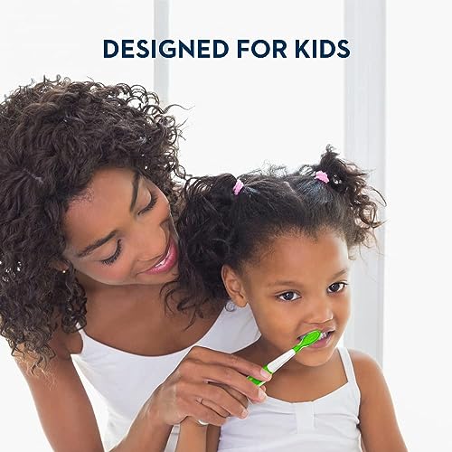Oral-B Cross Action Kids Toothbrush, Soft Bristles - Image 3
