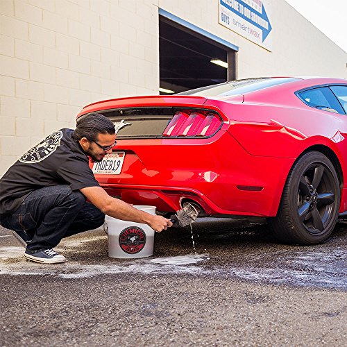 Chemical Guys Easy Reach Wheel Detailing Brush - Image 3
