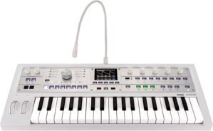 Korg Korg – MicroKorg2 Synthesizer/Vocoder – White