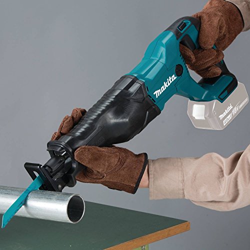 Makita 18V LXT Lithium-Ion Cordless Recipro Saw - Image 4