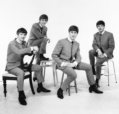 Sgt. Pepper's Lonely Hearts Club Band by The Beatles - Image 3